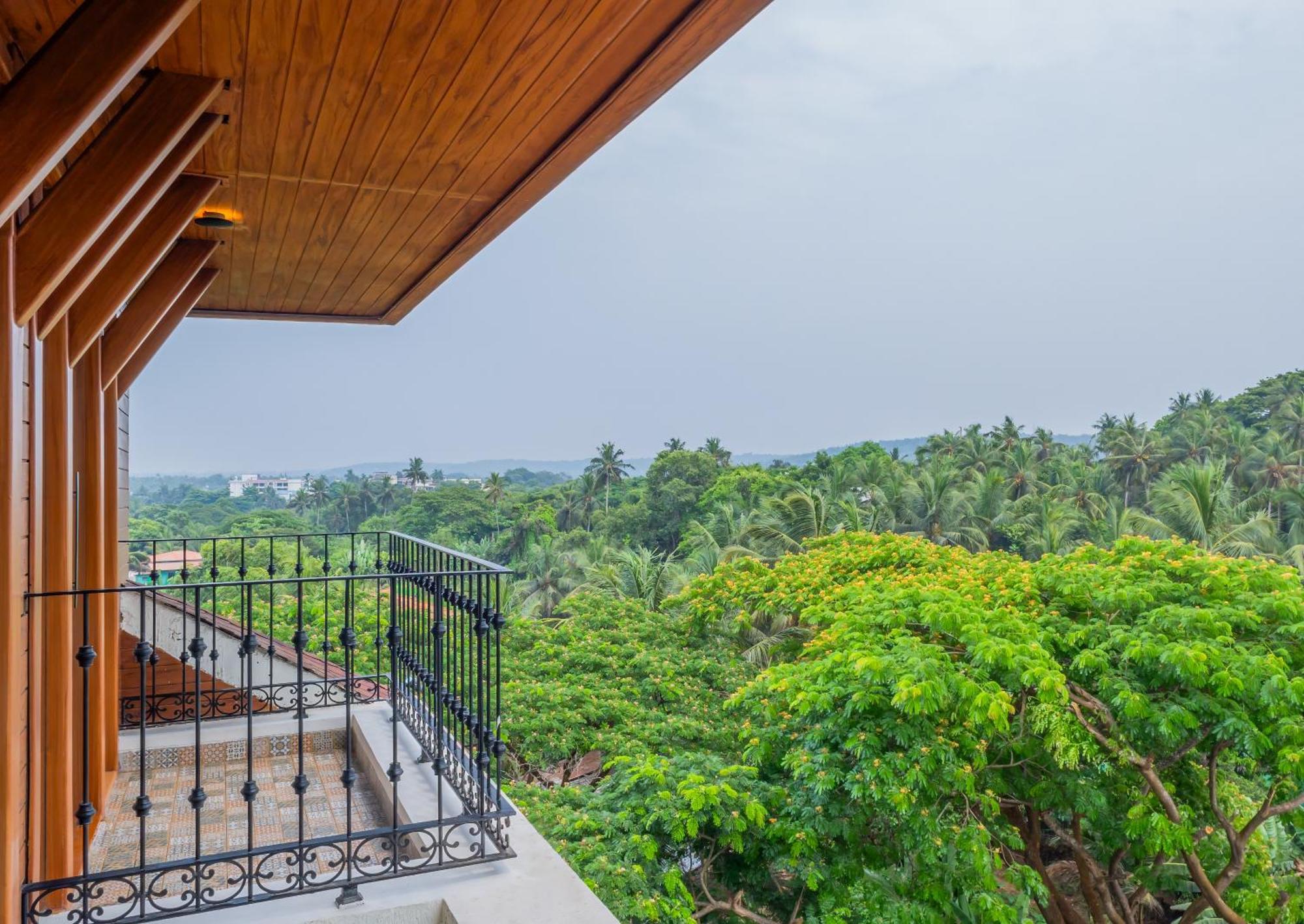Effotel By Sayaji Goa Calangute Esterno foto